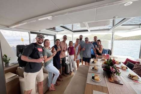 Review img # 2 of the yacht NO INHERITANCE