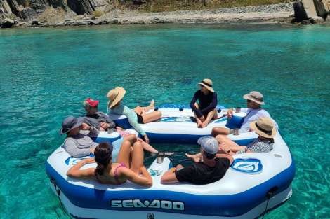 Review img # 50 of the yacht ODYSSEA