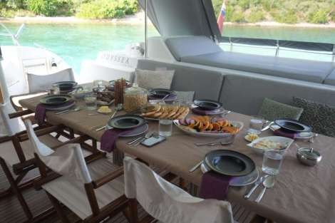 Review img # 38 of the yacht ODYSSEA