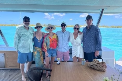 Review img # 1 of the yacht OHANA 59