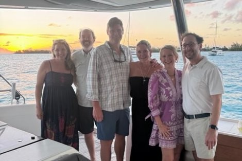 Review img # 2 of the yacht OHANA 59