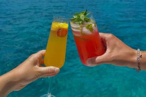 Review img # 20 of the yacht PALOMA