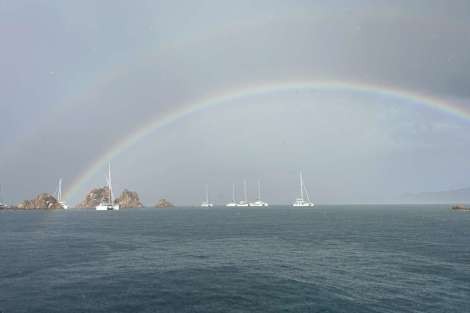 Review img # 2 of the yacht PERPETUAL BLUE