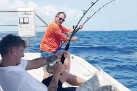 Review img # 1 of the yacht PLAYTIME