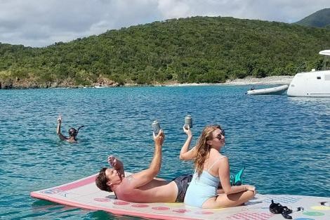 Review img # 133 of the yacht RAPSCALLION