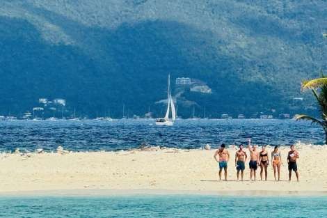 Review img # 8 of the yacht RAPSCALLION