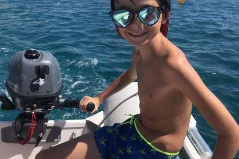 Review img # 27 of the yacht RESPITE AT SEA