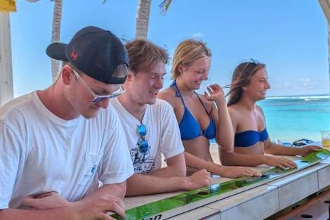 Review img # 3 of the yacht RESPITE AT SEA