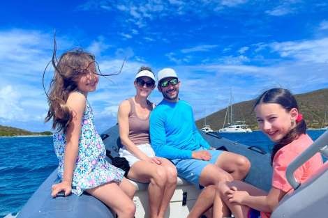 Review img # 92 of the yacht SANDY CINCO