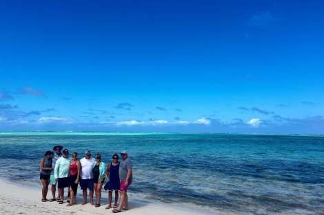 Review img # 33 of the yacht SANDY CINCO