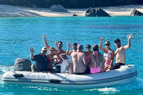 Review img # 10 of the yacht SANDY CINCO