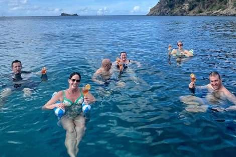 Review img # 3 of the yacht SANDY CINCO