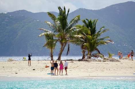 Review img # 9 of the yacht SANDY CINCO