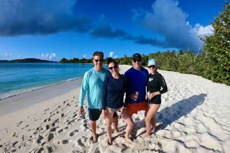 Review img # 107 of the yacht SCUBA DOO