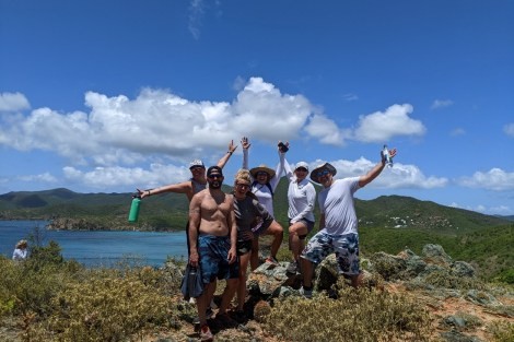 Review img # 95 of the yacht SCUBA DOO