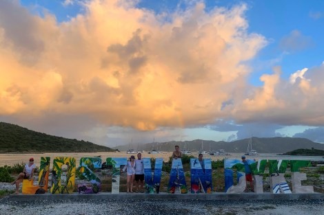 Review img # 75 of the yacht SCUBA DOO