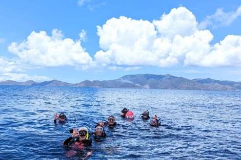 Review img # 57 of the yacht SCUBA DOO