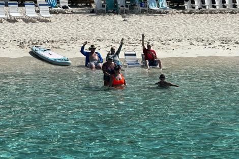 Review img # 2 of the yacht SOGGY DOGGY