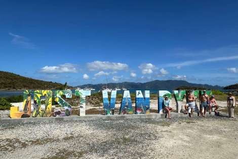 Review img # 33 of the yacht SOMMER