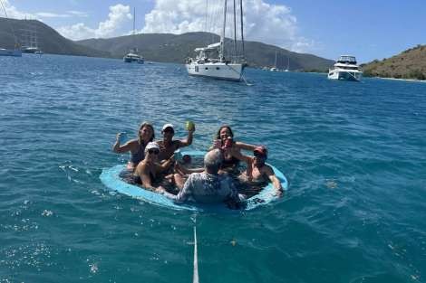 Review img # 4 of the yacht SOMMER