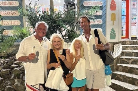 Review img # 33 of the yacht SUN GODDESS