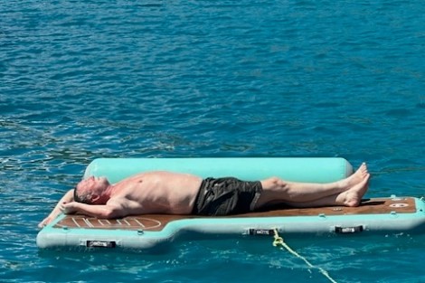 Review img # 21 of the yacht SUN GODDESS