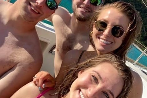 Review img # 127 of the yacht WHISKEY BUSINESS