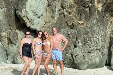 Review img # 84 of the yacht WHISKEY BUSINESS