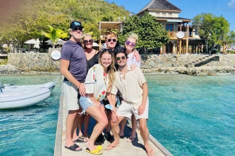 Review img # 79 of the yacht WHISKEY BUSINESS