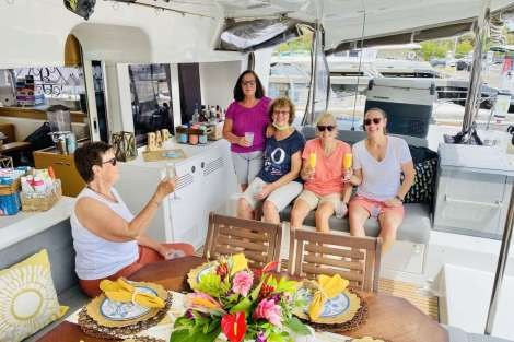 Review img # 34 of the yacht WHISKEY BUSINESS